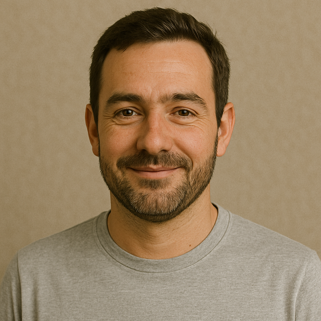 Javier L.